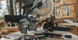 Essential Power Tools for Woodworkers: A Complete Guide