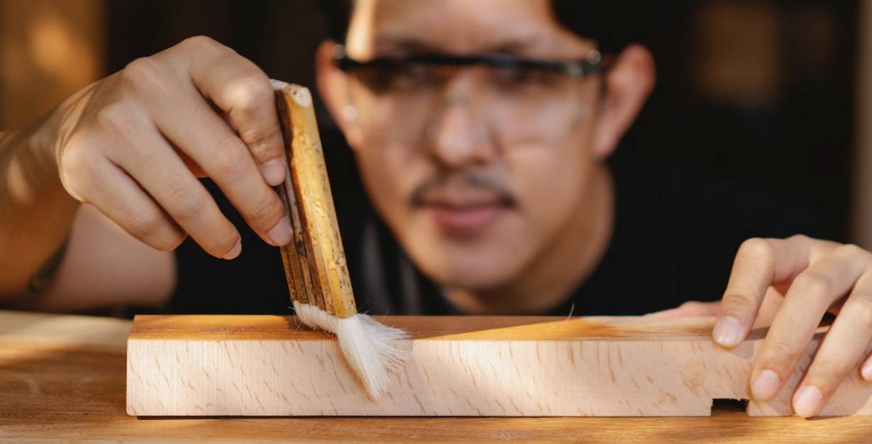 Top Wood Stains for Woodworking Reviews and Comparisons